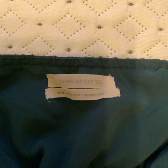 Blue going out top - Picture 3 of 3